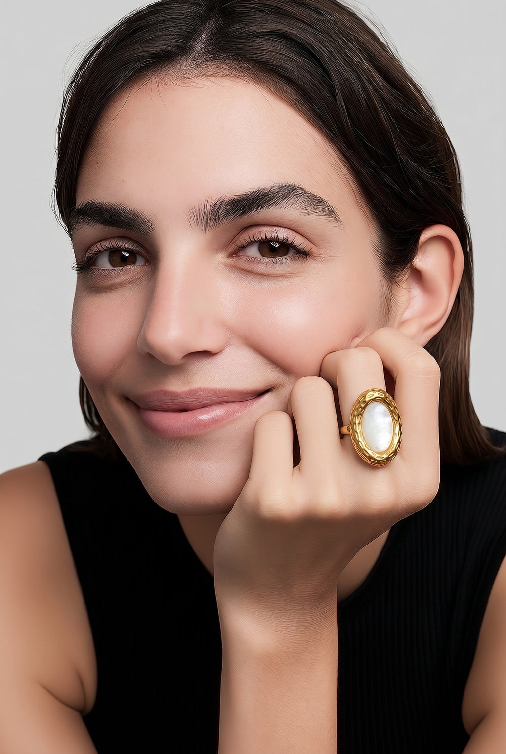 Noor Pearl Ring