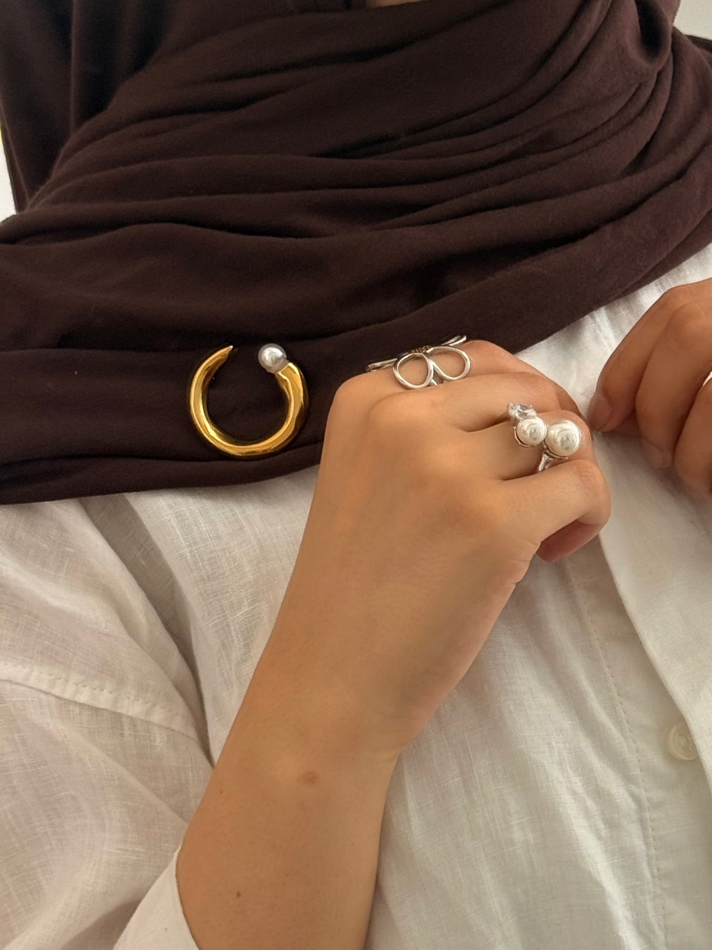 Luna Pearl Brooch