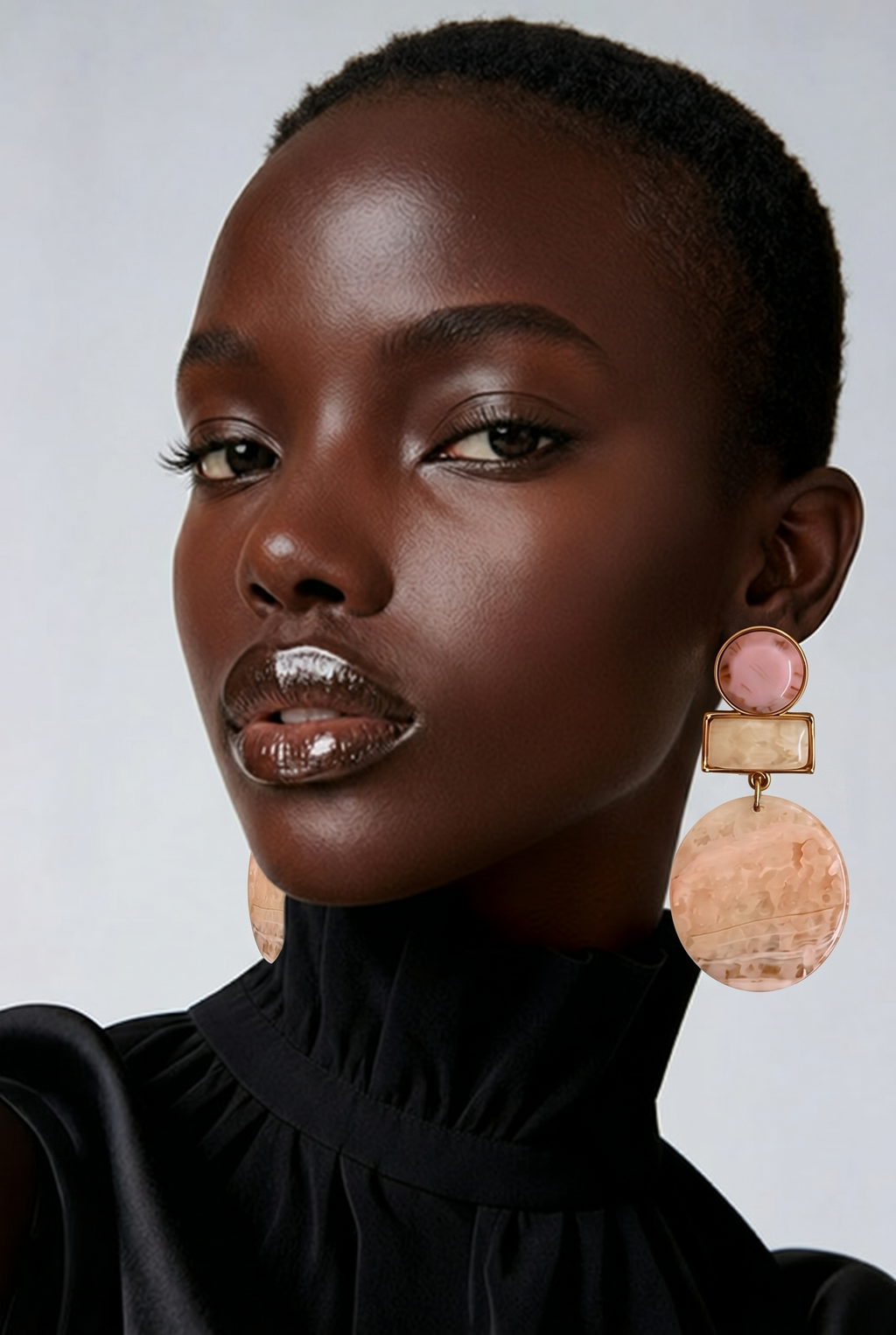 Amara Earring